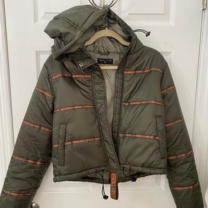 Green puffy cropped jacket